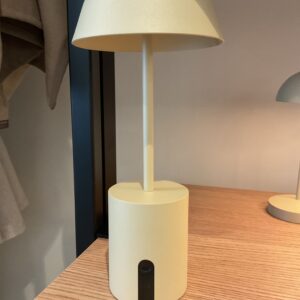 Akku Tisch-Lampe LED Beige