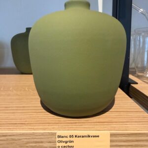 Blanc 05 Keramikvase | Olivgrün | O cactuu