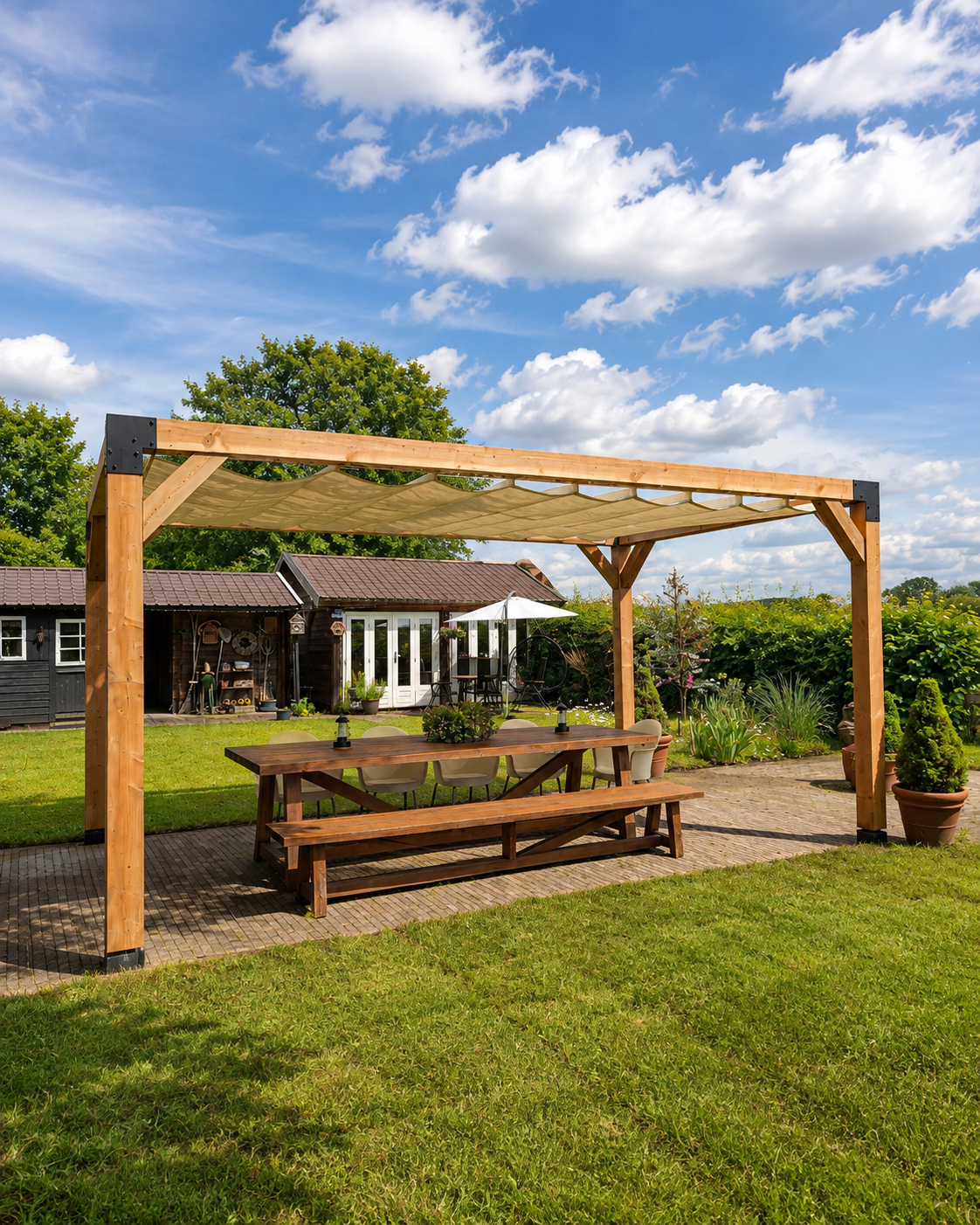 Freistehende Pergola aus Douglasienholz 430 x 330 cm mit Faltsonnensegel