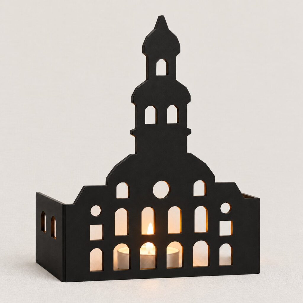 Rathaus Lüneburg als Windlicht aus Stahl mit Teelicht